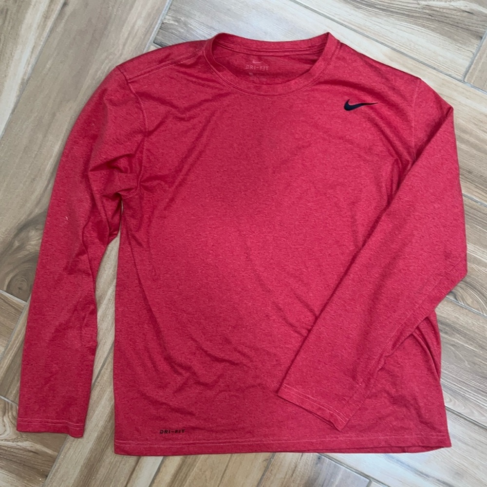 Mens Nike dri-fit long sleeve.